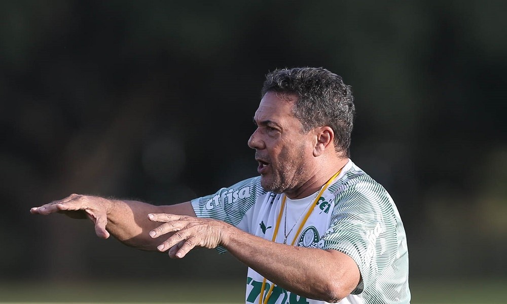 Luxemburgo dá dica para Abel Ferreira: ‘Moleque joga muita bola’