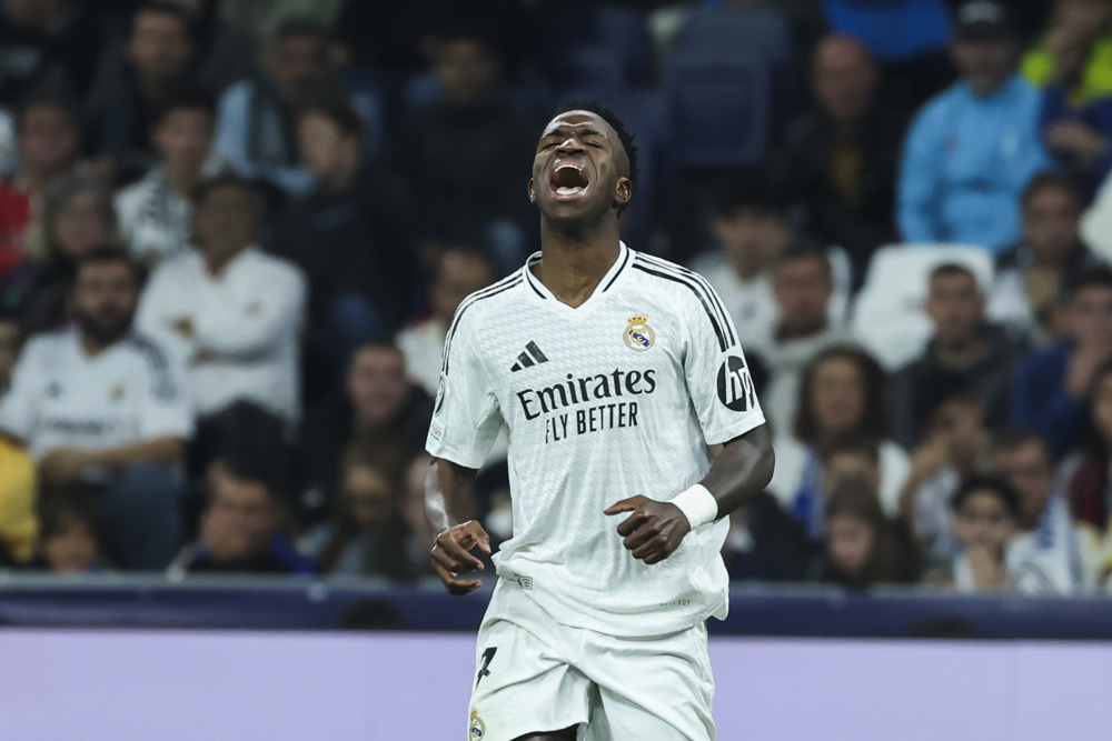 Vini Jr. sofre lesão e perderá duelo da Champions contra Liverpool