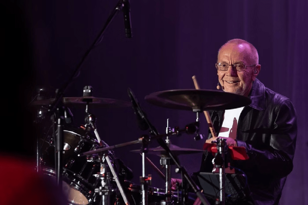 Colin Petersen, primeiro baterista do Bee Gees, morre aos 78 anos