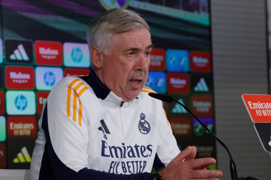 CARLO ANCELOTTI-REAL MADRID-COLETIVA
