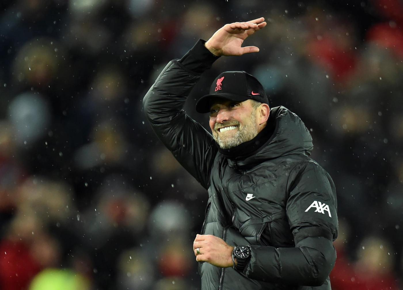 Premier League anuncia suspensão de árbitro após xingamentos a Jürgen Klopp