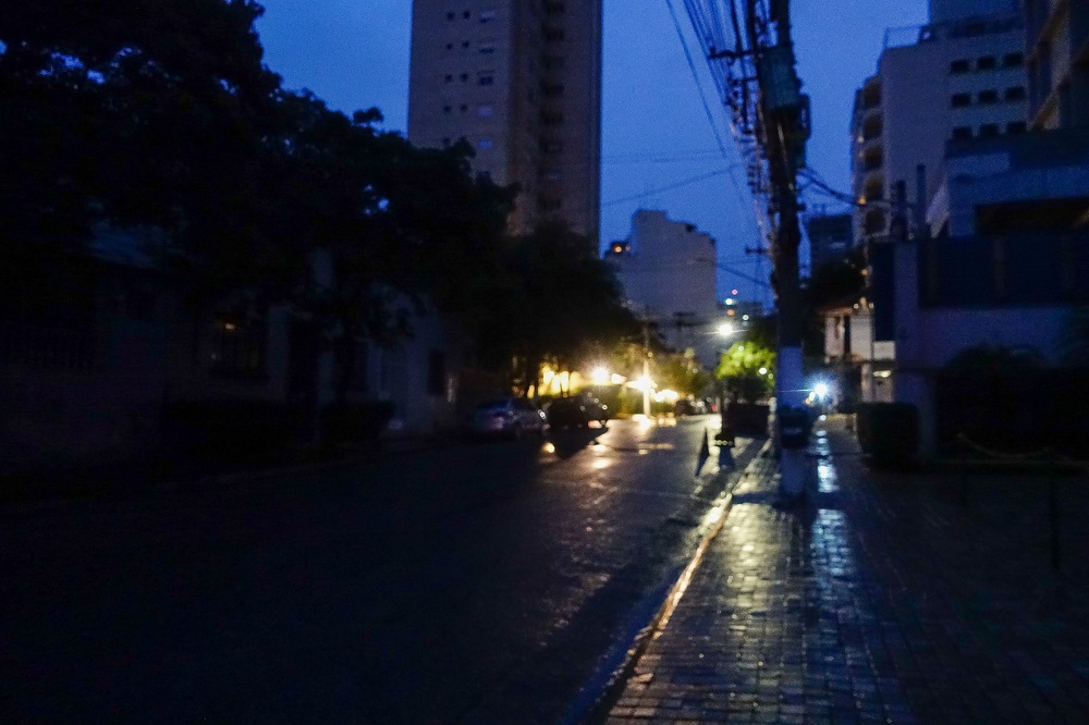 Mais de 27 mil pessoas ficam sem energia elétrica após tempestade em São Paulo