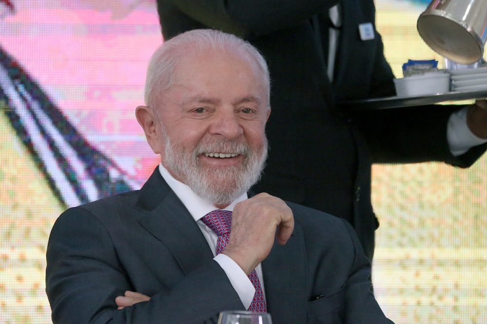 Lula se reúne com Márcio França nesta quarta para definir destino político do ex-ministro em SP