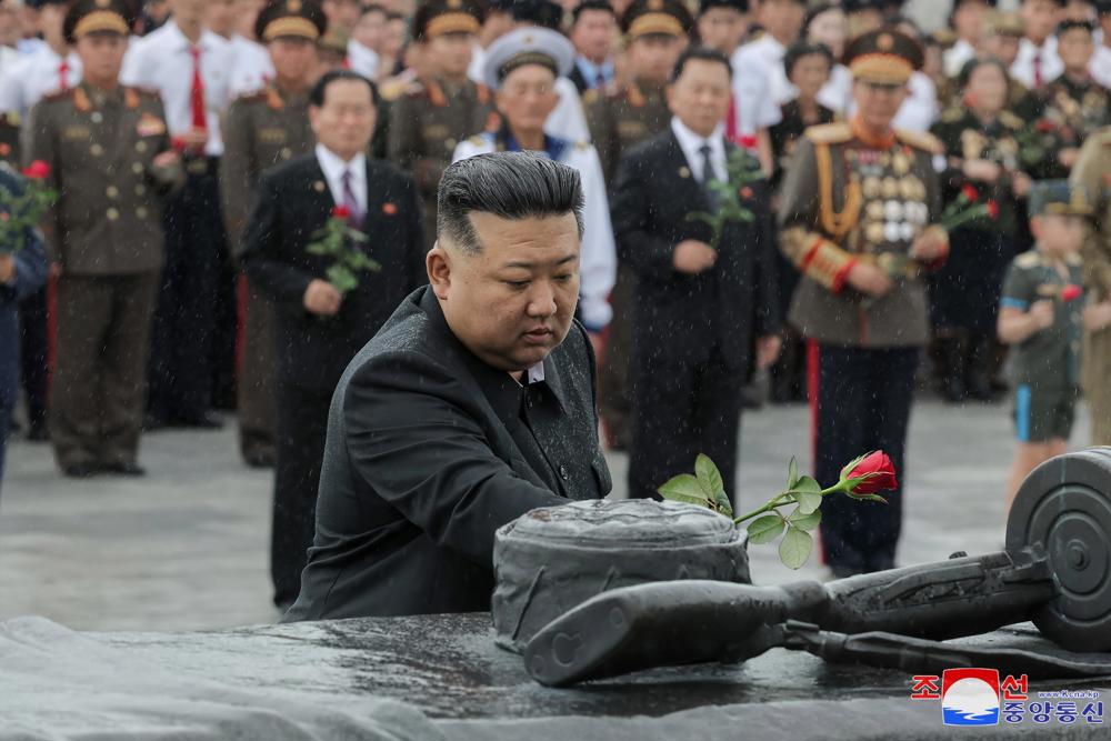 Kim Jon Un promete implementar política anti-EUA ‘mais dura’