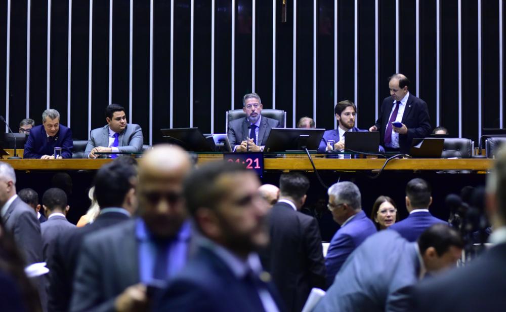 Discussão e votação de propostas. Dep. Daniel Agrobom (PL - GO), dep. Icaro de Valmir (PL - SE), presidente da Câmara dos Deputados, Arthur Lira e dep. Eli Borges (PL - TO)