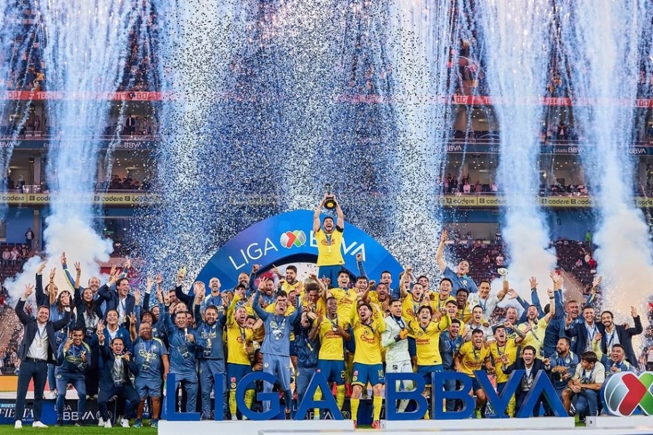 América