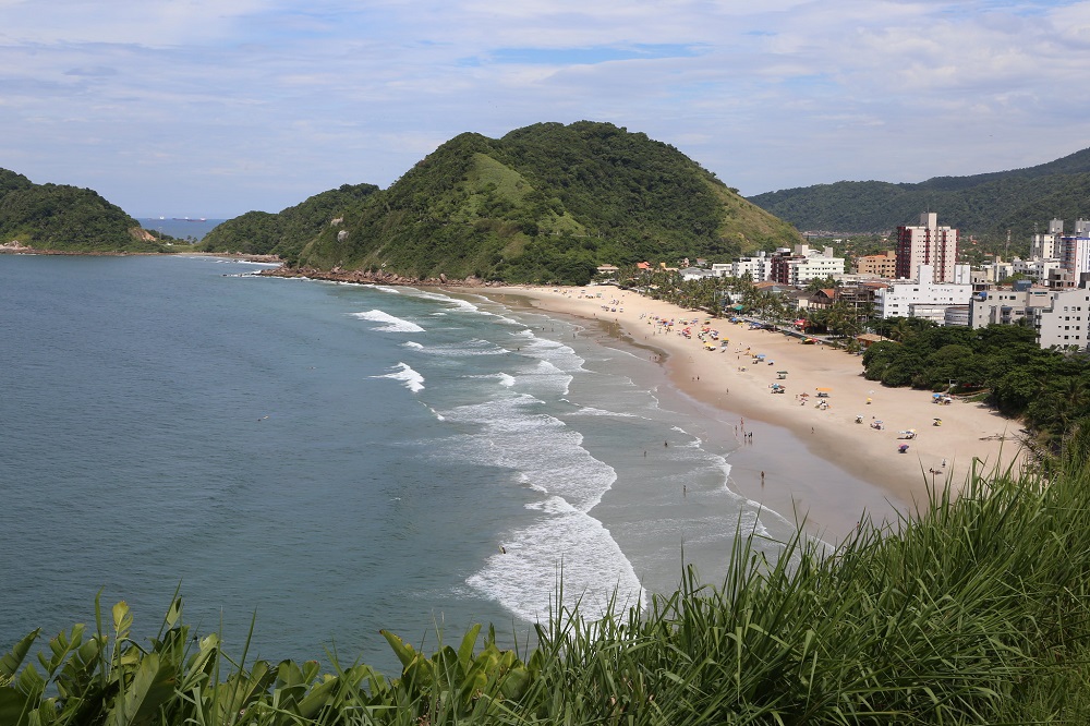 São Paulo tem 42 praias impróprias para banho; Praia Grande é a mais afetada