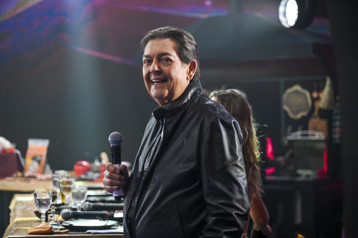 Faustão está internado em São Paulo para tratar infecção