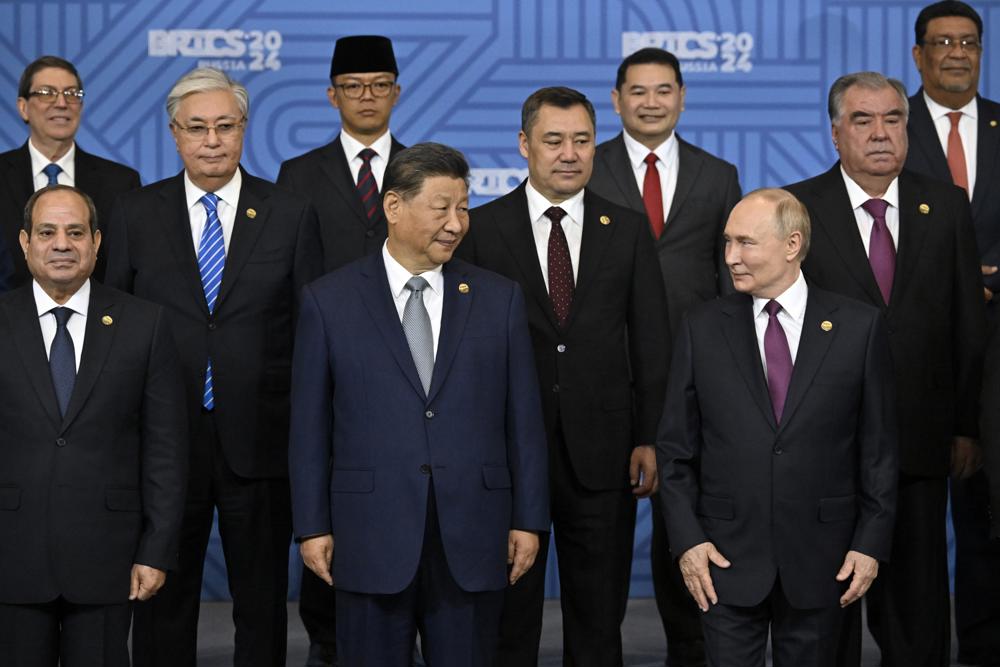 Comércio China-Rússia atinge marco histórico, mas desacelera em 2024