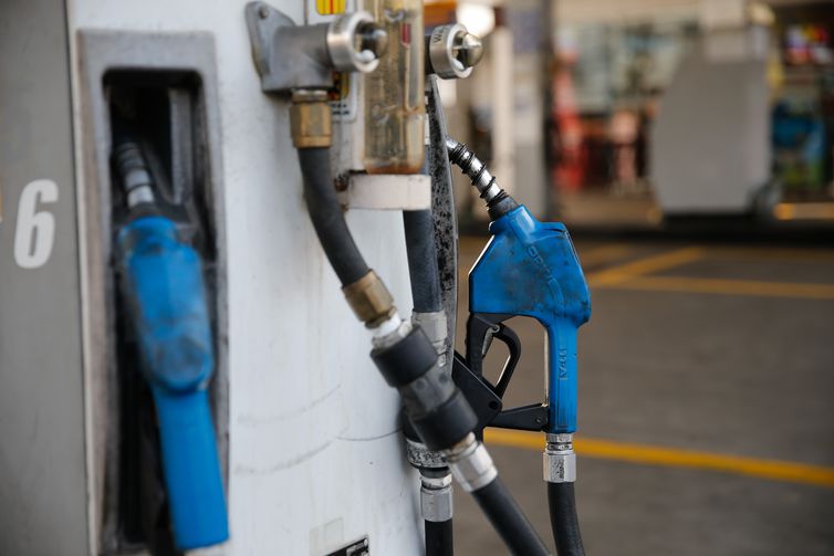 Preço do etanol sobe em 15 Estados e cai em seis, afirma ANP