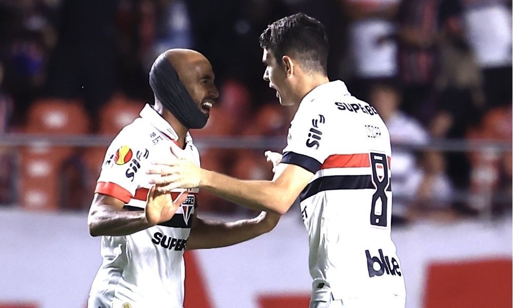 lucas moura e oscar