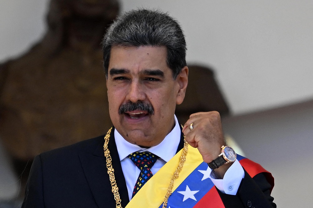China envia representante à posse de Maduro em meio a críticas internacionais sobre reeleição na Venezuela