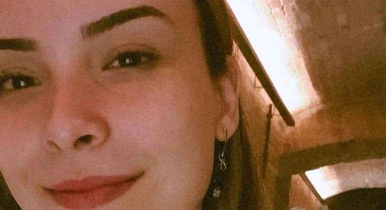 Alicia Dudy Müller Veiga, de 25 anos, que é investigada por ter desviado R$ 920 mil do fundo de formatura de sua turma na faculdade