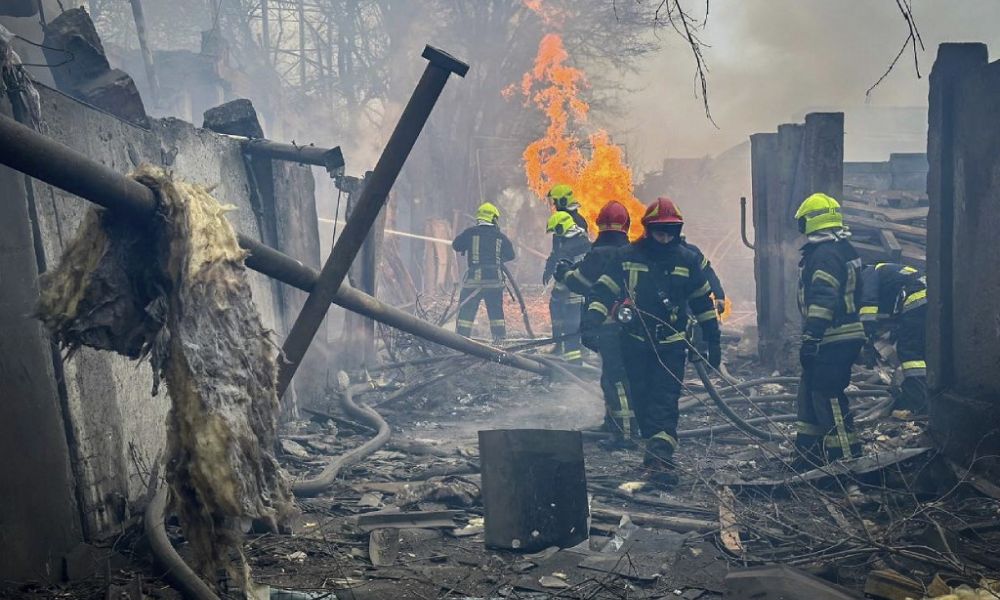 Países europeus se reunirão em Paris nesta segunda para discutir situação da Ucrânia