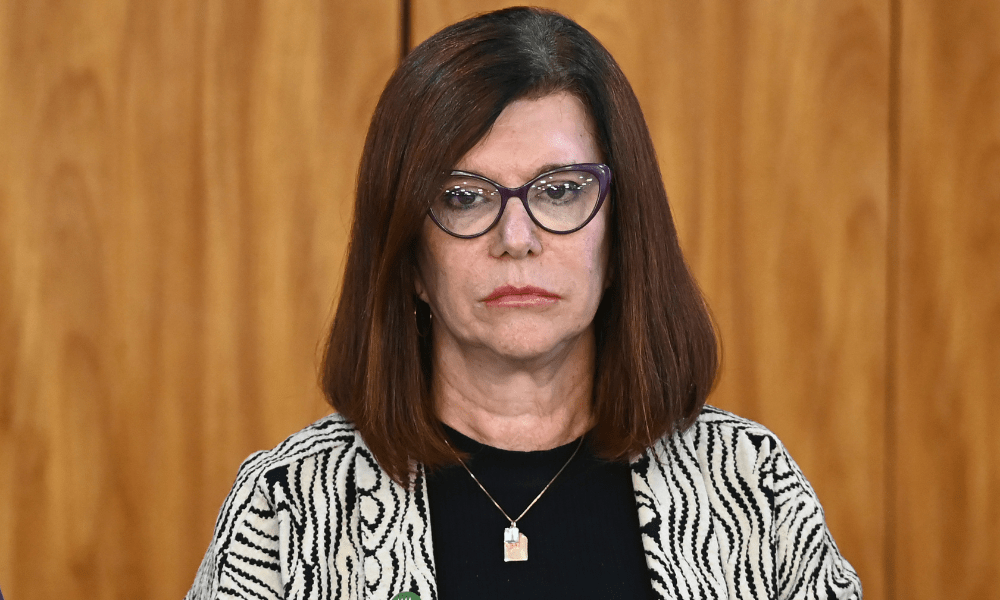 DF - LULA/PLANO AMAZÔNIA SEGURANÇA E SOBERANIA - POLÍTICA - Foto, presidente da Petrobras, Magda Chambriard. Nesta segunda (17) o Presidente Luiz Inácio Lula da Silva participa da Cerimônia de Assinatura de Contrato entre BNDES e MJSP para destinação de recursos do Fundo Amazônia a ações de fortalecimento do "Plano Amazônia: Segurança e Soberania ? AMAS".