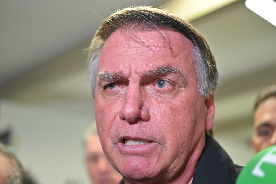 BOLSONARO VISITA LIDERES DO PL NO SENADO