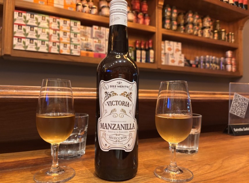 Diez Merito – Victória – é do tipo Manzanilla, sendo seco, com notas marítimas bem proeminentes e fácil de beber'