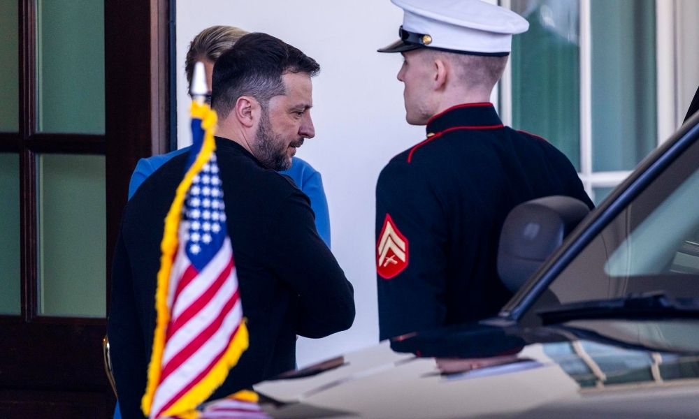 zelensky deixa casa branca