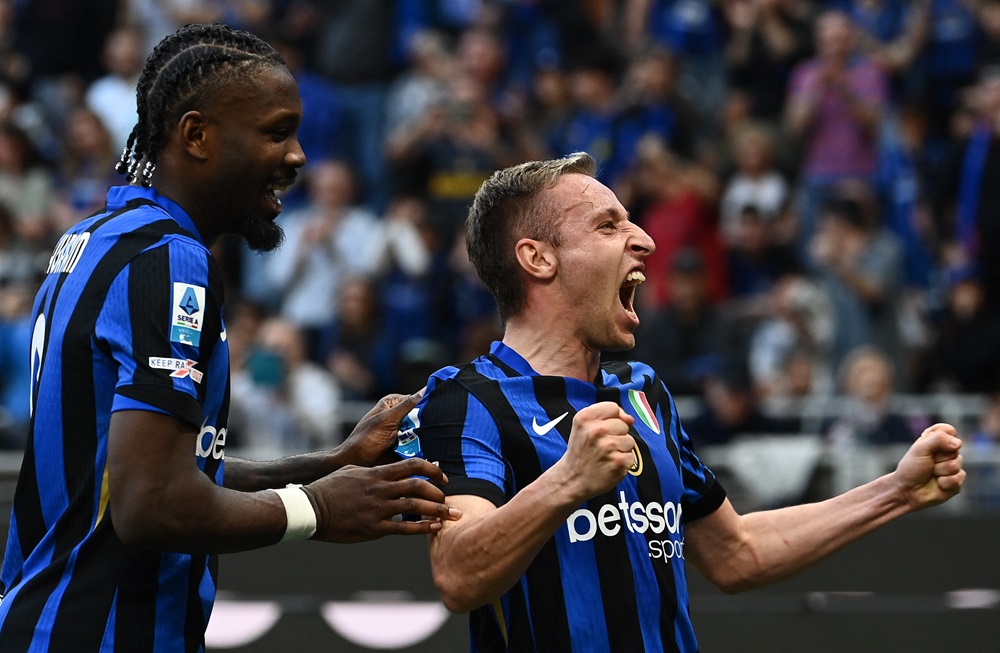 Inter de Milão vence a Udinese e se mantém na liderança do Campeonato Italiano