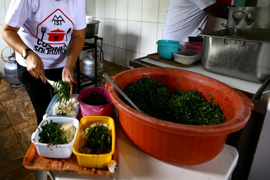 COZINHA SOLIDÁRIA