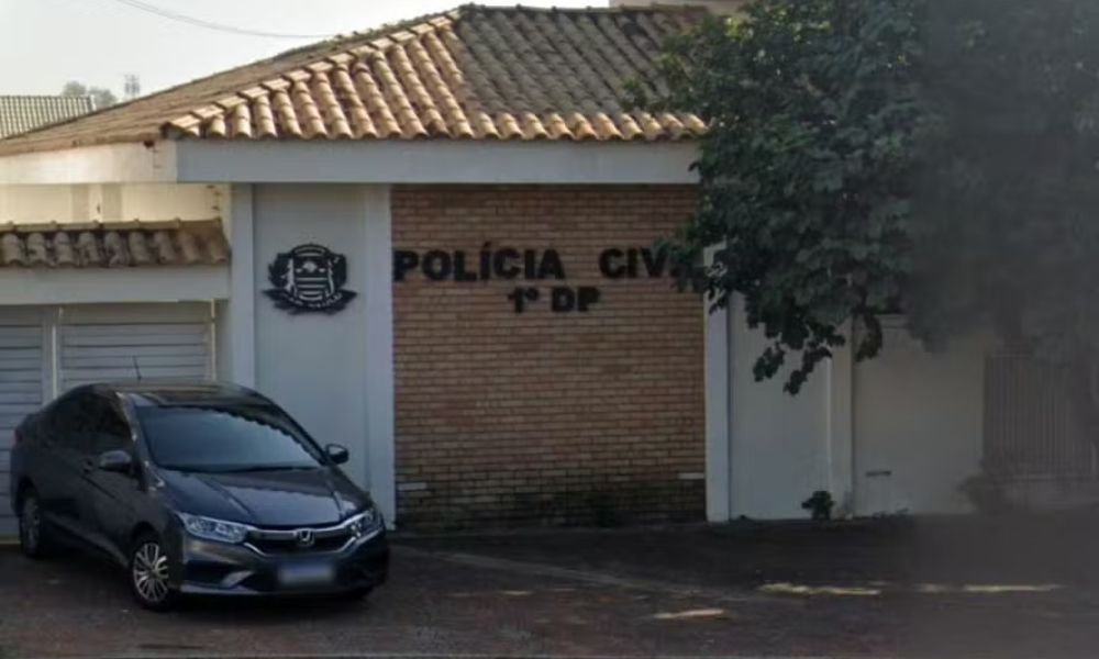 Criminosos invadem 1º Distrito Policial de Sorocaba e roubam armas e drogas