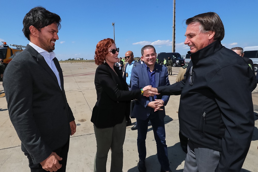 Bolsonaro culpa Carla Zambelli por derrota nas eleições de 2022: ‘Tirou o mandato da gente’