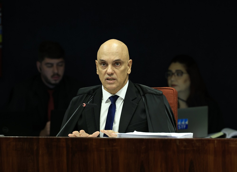 Moraes cobra esclarecimentos sobre suposta ida de Léo Índio à Argentina