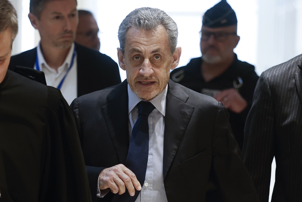 MP francês pede 7 anos de prisão contra o ex-presidente Sarkozy por financiamento líbio