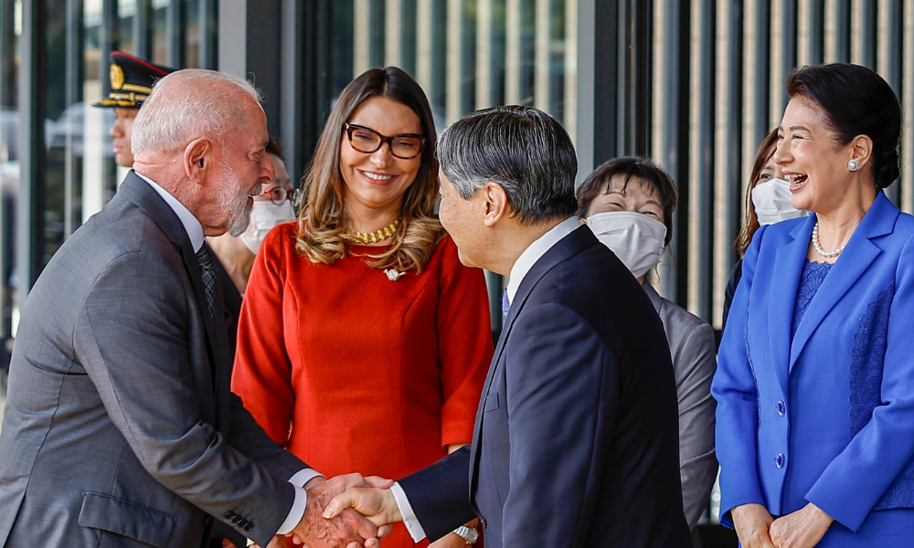Imperador Naruhito recebe Lula em Tóquio durante cerimônia de boas-vindas no Palácio Imperial