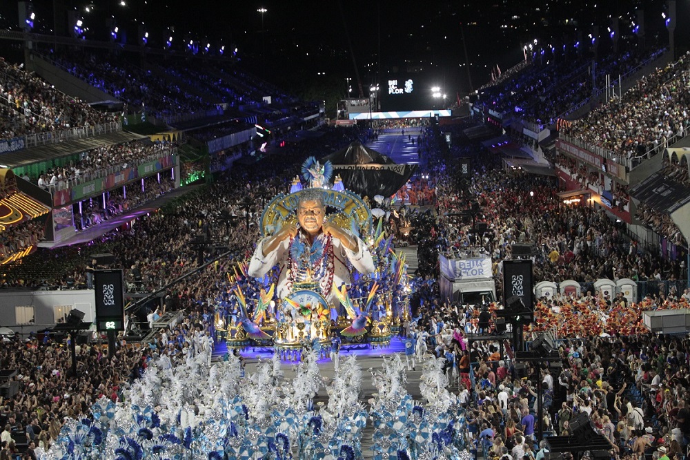 Beija-Flor conquista o 15º título do Carnaval carioca e dá a Neguinho despedida triunfal