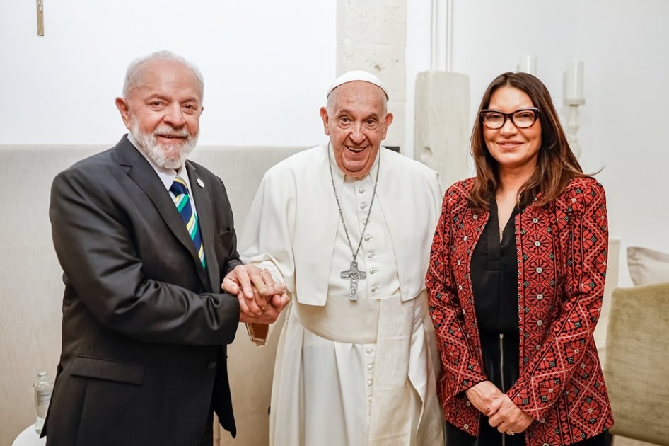 Presidente da República, Luiz Inácio Lula da Silva, durante Encontro com Sua Santidade o Papa Francisco , no Hotel Borgo Egnazia. Puglia