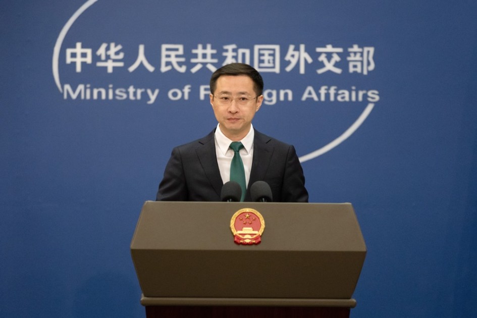 O porta-voz do Ministério das Relações Exteriores da China, Lin Jian, realiza uma coletiva de imprensa em Pequim