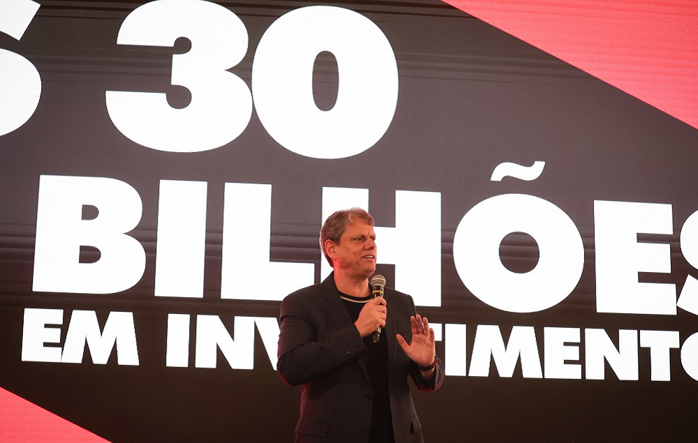 Tarcísio de Freitas anuncia R$ 30 bilhões de investimento em rodovias públicas e privadas de São Paulo