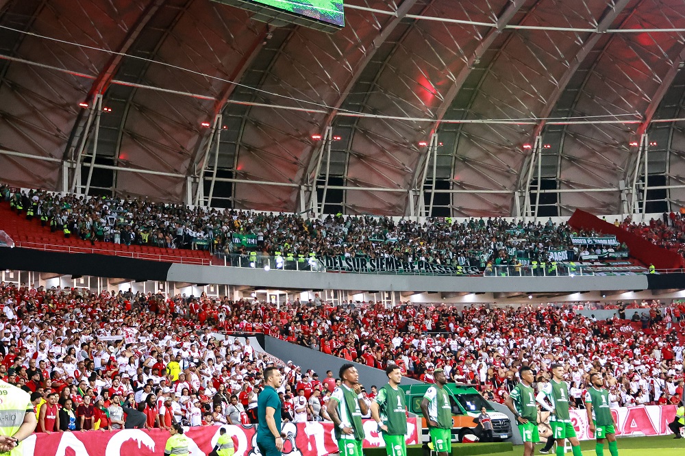 Torcedor é morto após briga de torcidas do Atlético Nacional em Porto Alegre