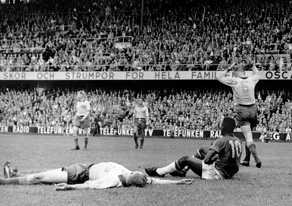 Um ‘milagre’ fez com que Pelé ficasse com a camisa 10 na Copa de 1958