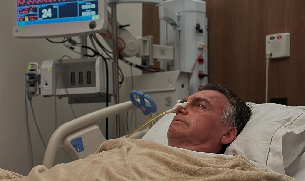 Recuperação de Bolsonaro após cirurgia adia agenda no Nordeste