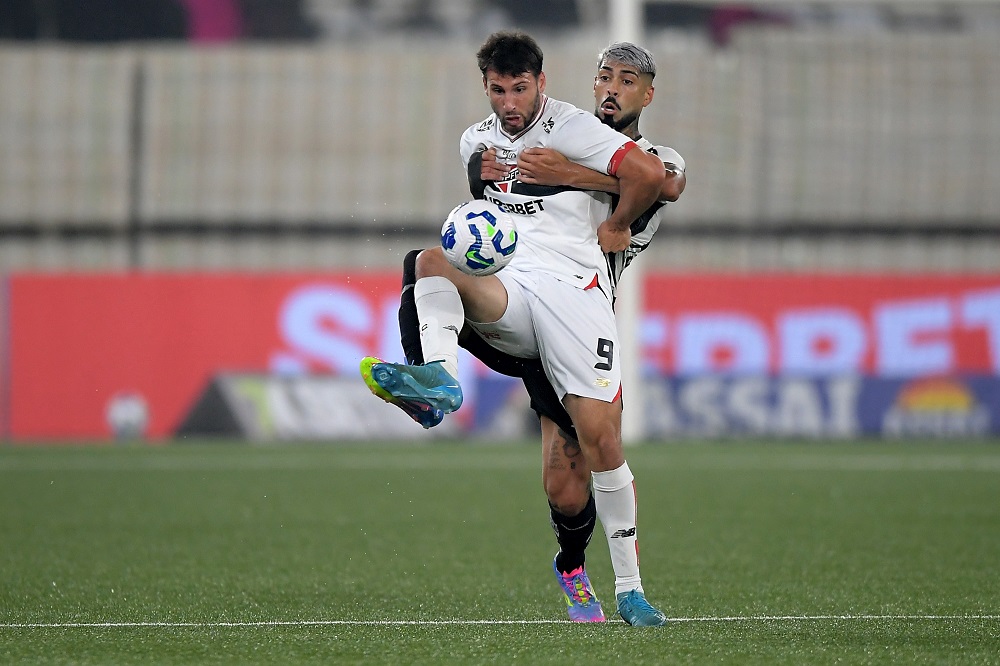 São Paulo sofre com lesões no ataque e vai para clássico com o Santos sem quarteto
