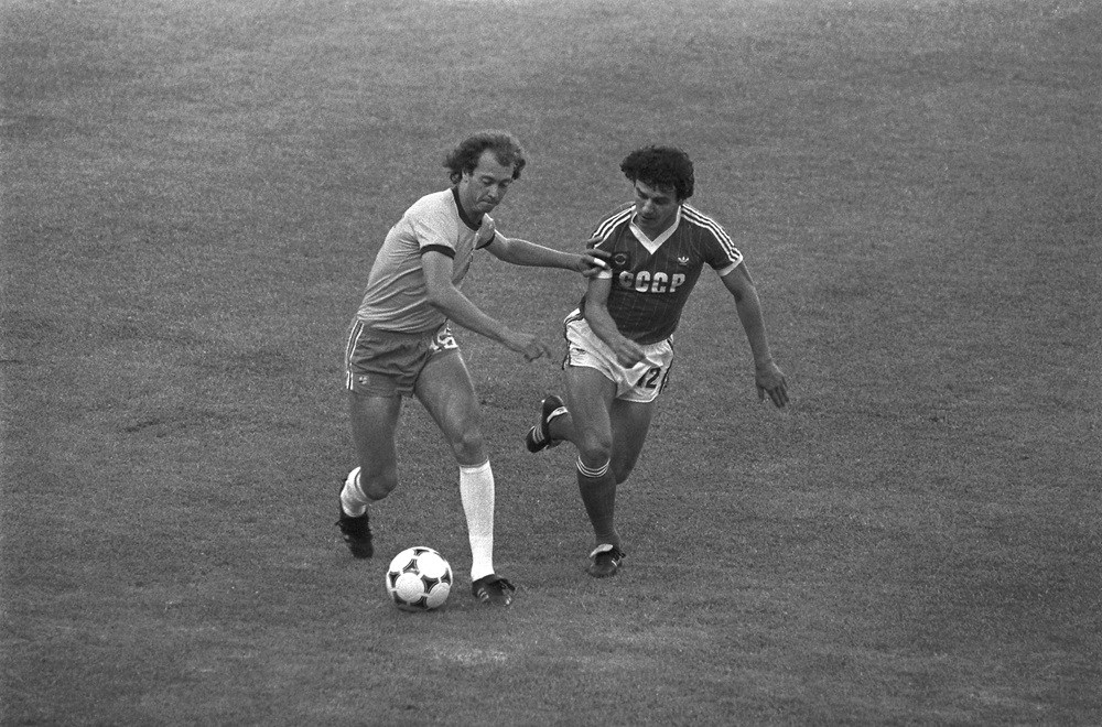 Vitória sobre a URSS foi ‘cartão de visita’ do Brasil na Copa de 1982