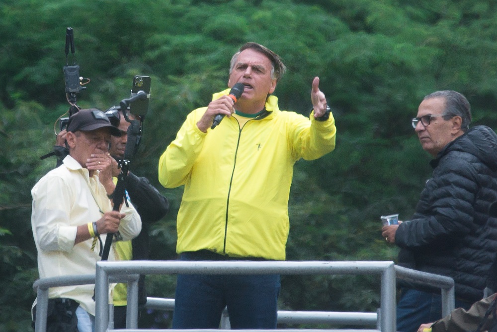 Após conversa com Motta, Bolsonaro busca simplificação do PL da Anistia