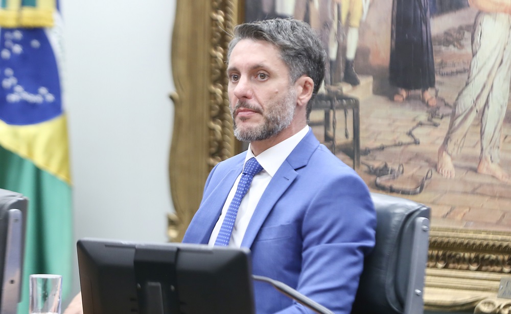 Relator nega recurso de Glauber na CCJ e cassação deve seguir a plenário