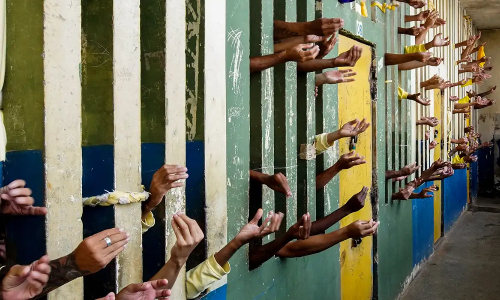 Tortura em prisões