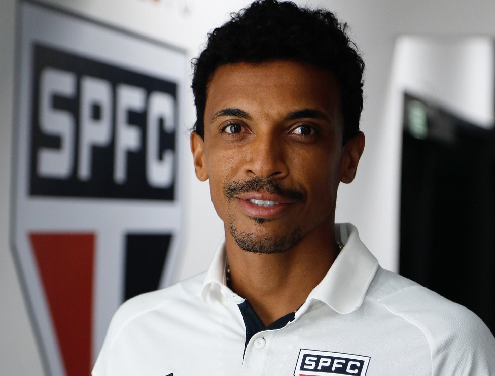 Luiz Gustavo permanece internado, está ‘clinicamente bem’ e recebe tratamento para tromboembolismo