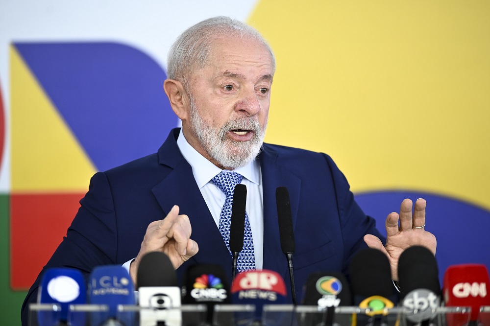 Lula critica guerra comercial entre EUA e China e diz que é uma ‘briga pessoal’ de Trump