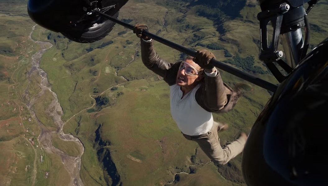 Tom Cruise como Ethan Hunt em 'Missão: Impossível - O Acerto Final'