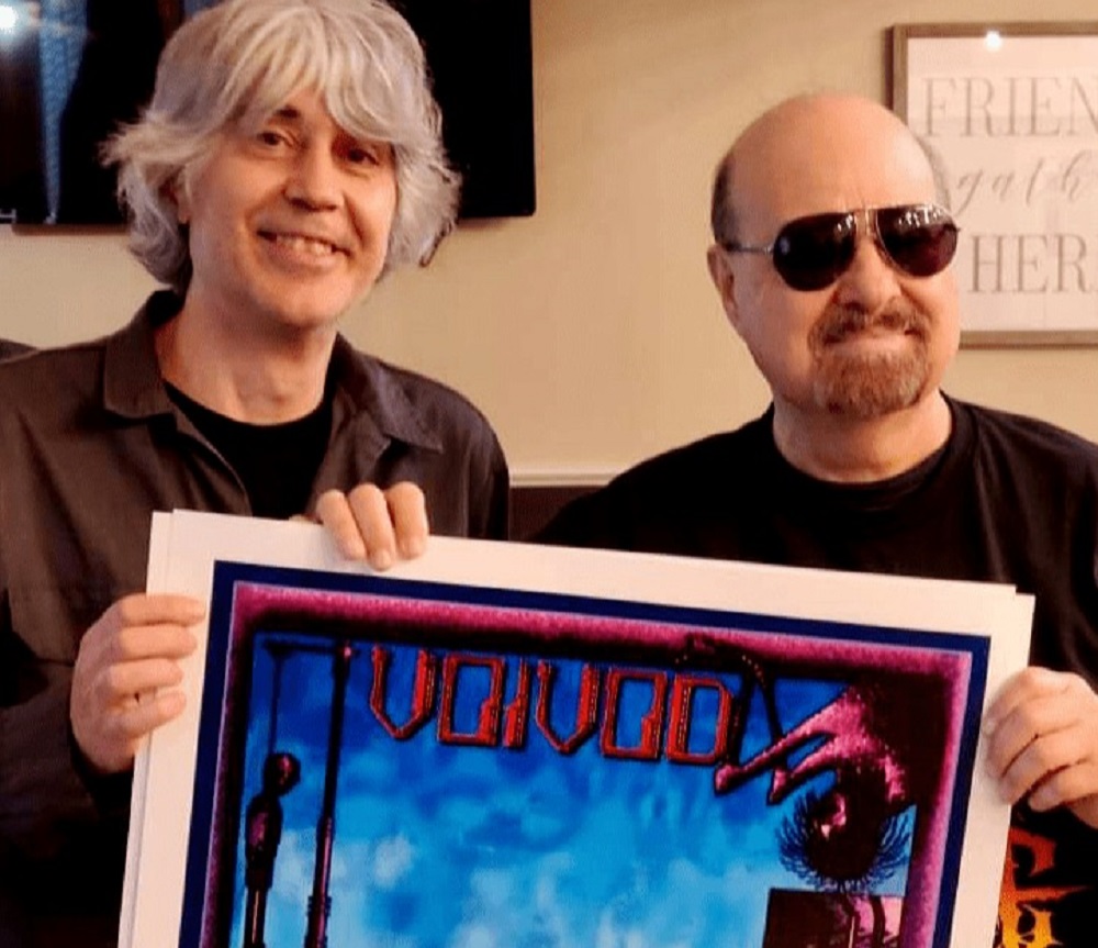 Morre Ioannis Vasilopoulos, icônico designer de capas de álbuns de rock