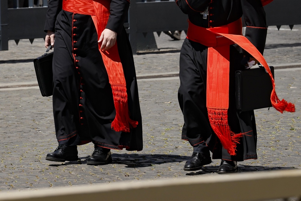 Conclave perde dois cardeais por motivos de saúde e terá 133 eleitores