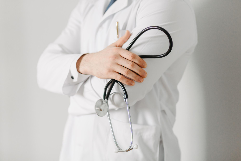 Avaliação do MEC revela notas insatisfatórias em cursos de medicina privados