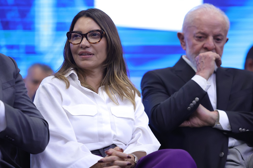 Quando Janja criticou Elon Musk, até Lula tentou amenizar