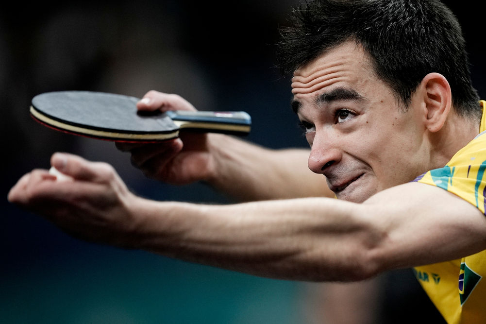 Hugo Calderano arrasa nigeriano, avança às quartas do Mundial no Catar e pode ter revanche olímpica
