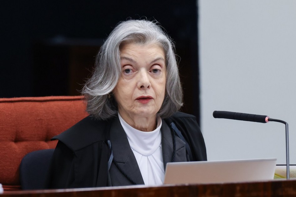 Cármen Lúcia